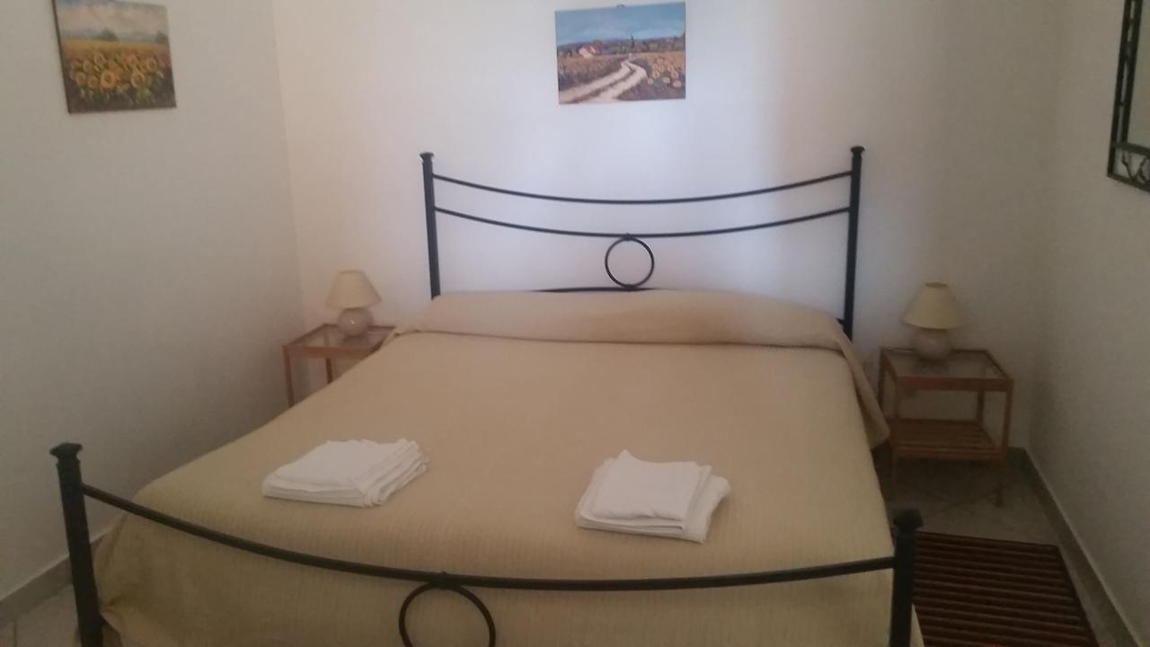 Barbara B&B Fontane Bianche Eksteriør bilde